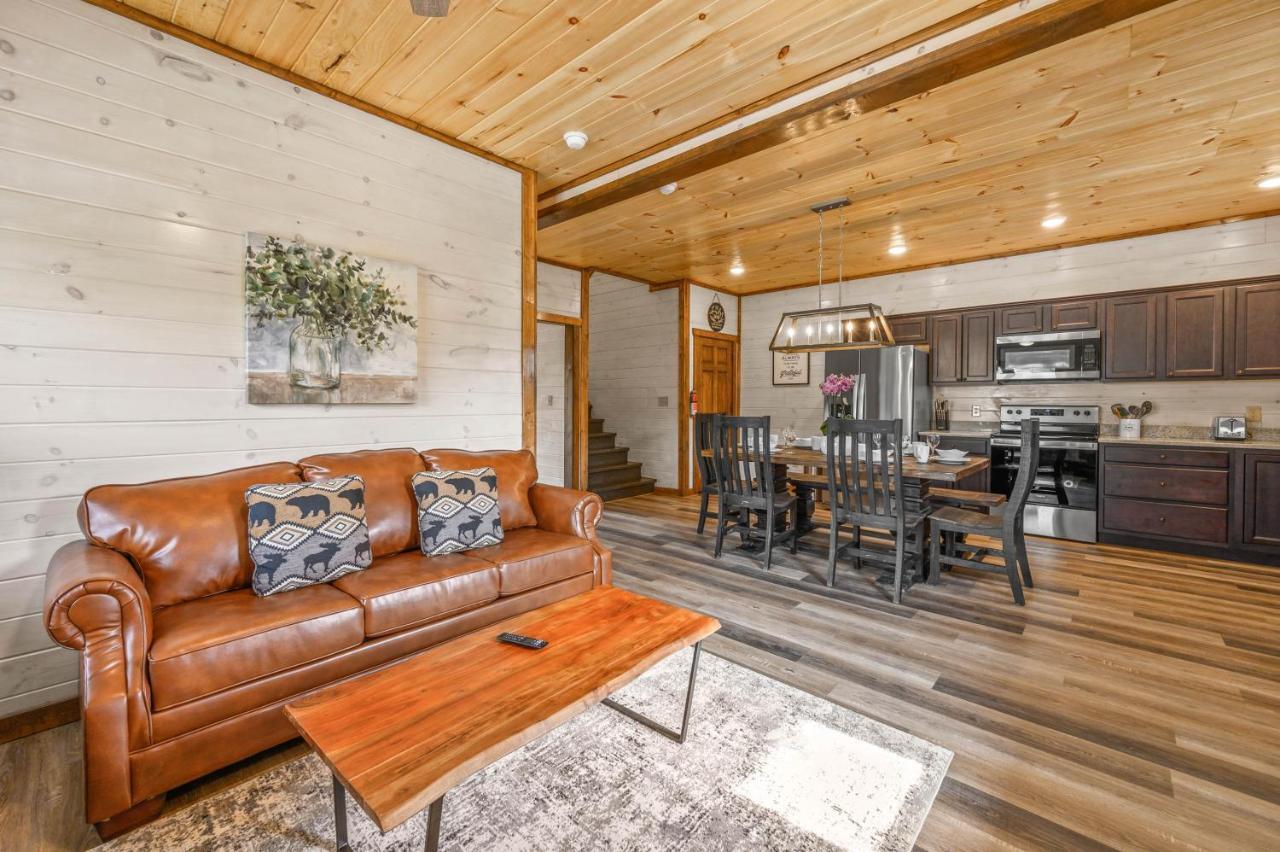 Osprey Nest Cottage Modern New Cabin بيدجن فورج المظهر الخارجي الصورة