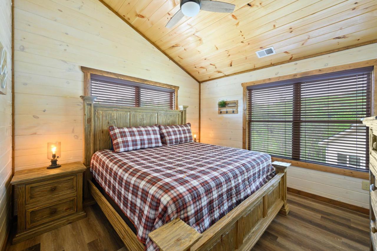 Osprey Nest Cottage Modern New Cabin بيدجن فورج المظهر الخارجي الصورة