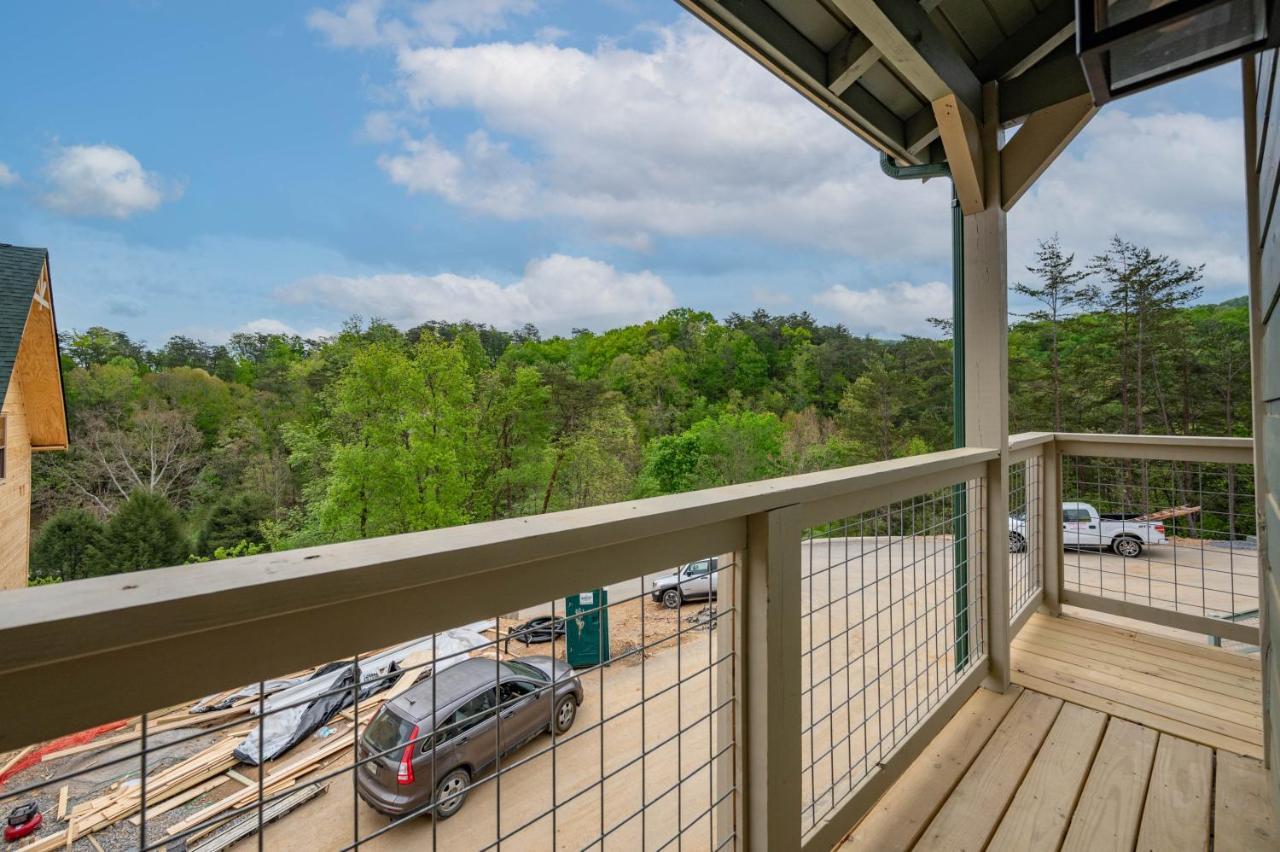 Osprey Nest Cottage Modern New Cabin بيدجن فورج المظهر الخارجي الصورة