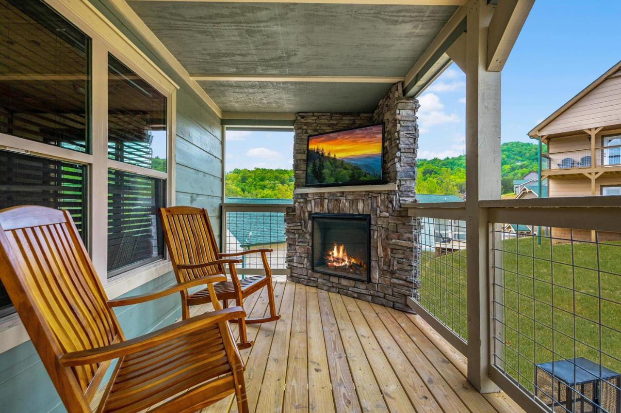 Osprey Nest Cottage Modern New Cabin بيدجن فورج المظهر الخارجي الصورة
